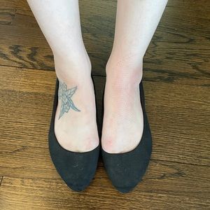 black pointed toe flats, well-worn, size 8